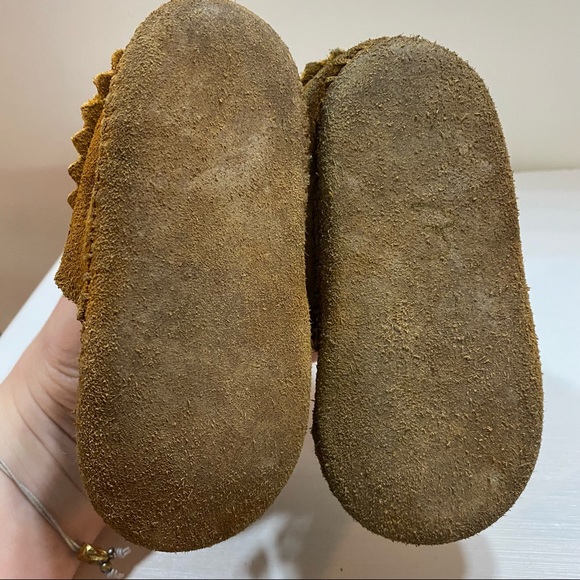 Baby Minetonka Moccasins - Picture 5 of 7